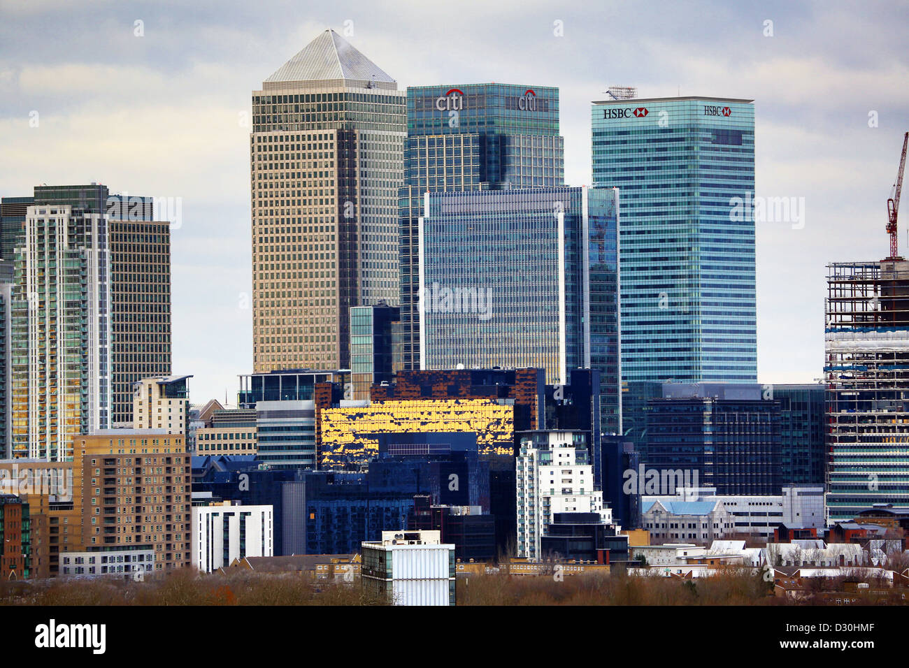 Skyscrapers and office blocks of the financial centre of Canary Wharf ...