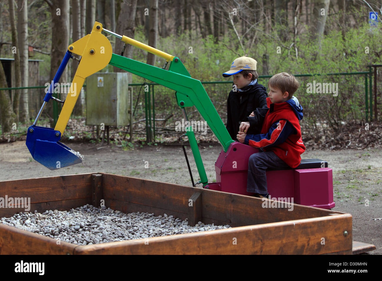 play excavator