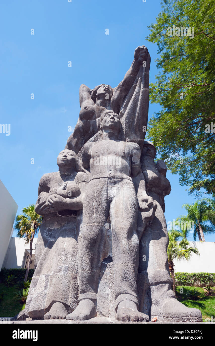 statue at Museo de Arte de El Salvador, San Salvador (capital city), El Salvador, Central America Stock Photo