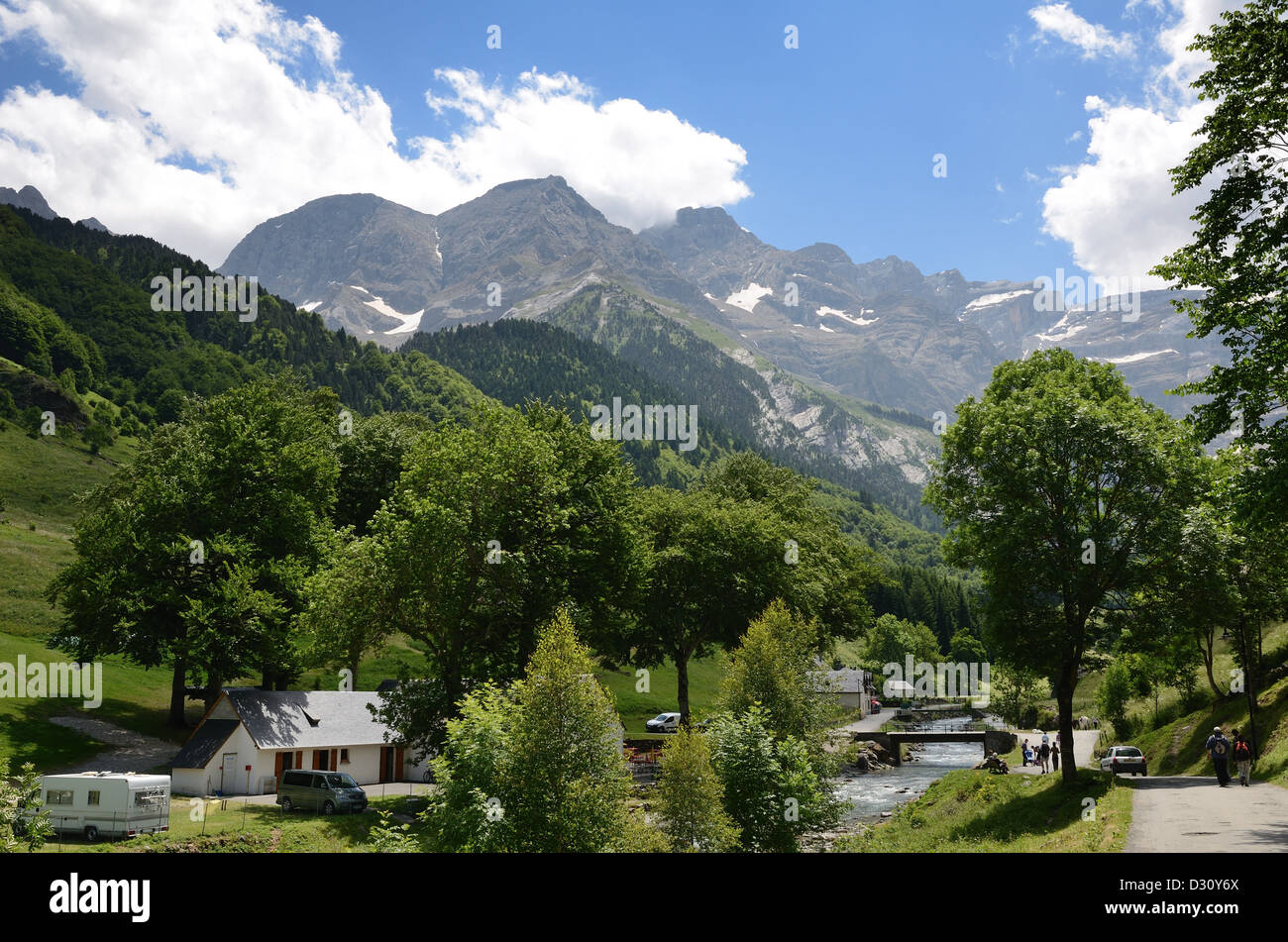 Summer view of the village Gavarnie Stock Photo