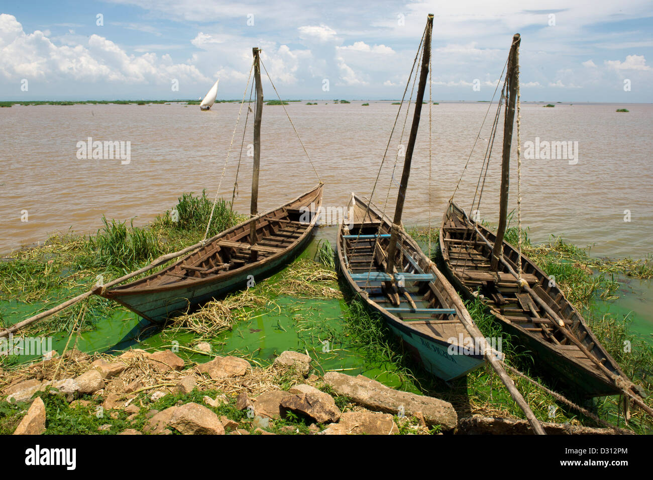Fishing dhows, Kendu Bay, Lake Victoria, Kenya Stock Photo Alamy