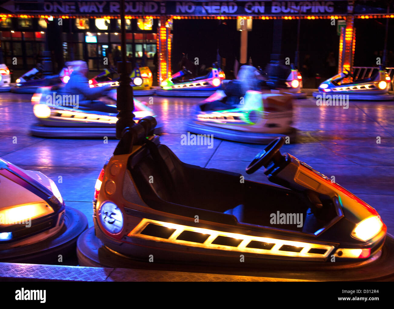Bumper cars dodgems hires stock photography and images Alamy
