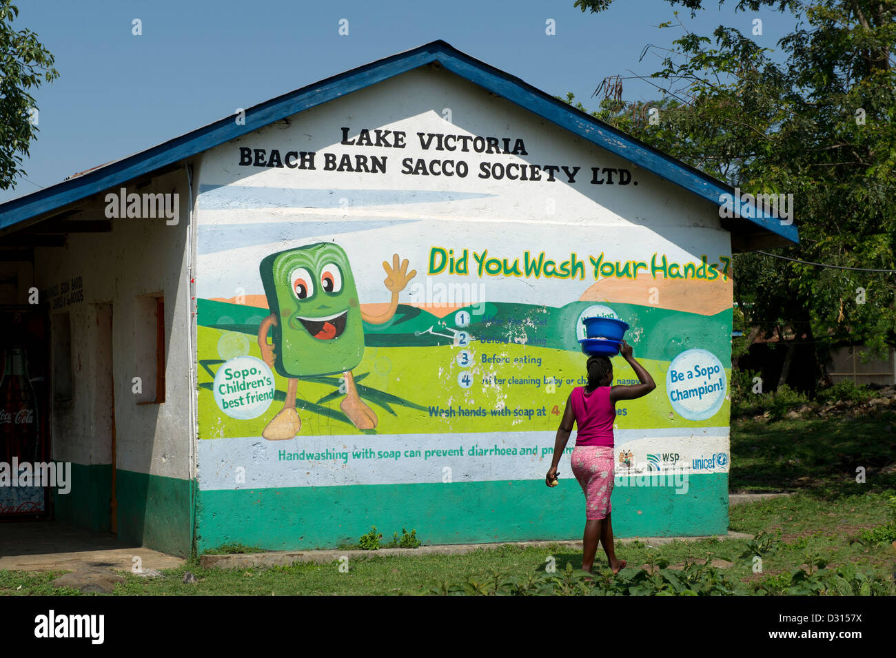 Street scene, mural, Kisumu, Kenya Stock Photo