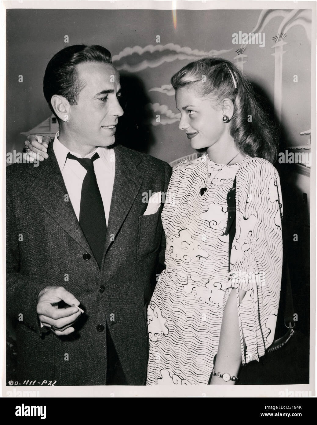 Lauren bacall humphrey bogart hi-res stock photography and images - Alamy