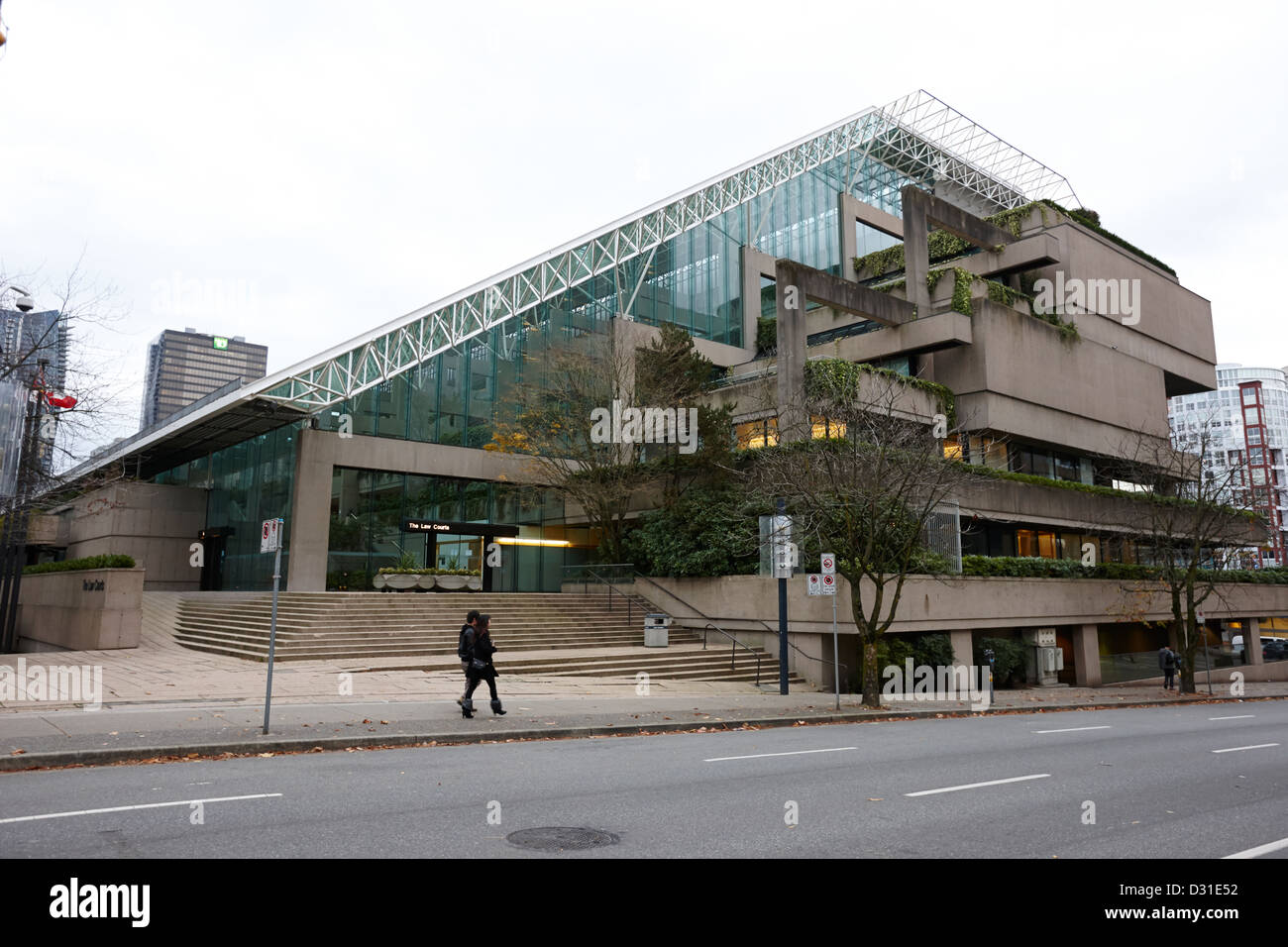 Court of appeal and supreme court downtown hi-res stock photography and ...