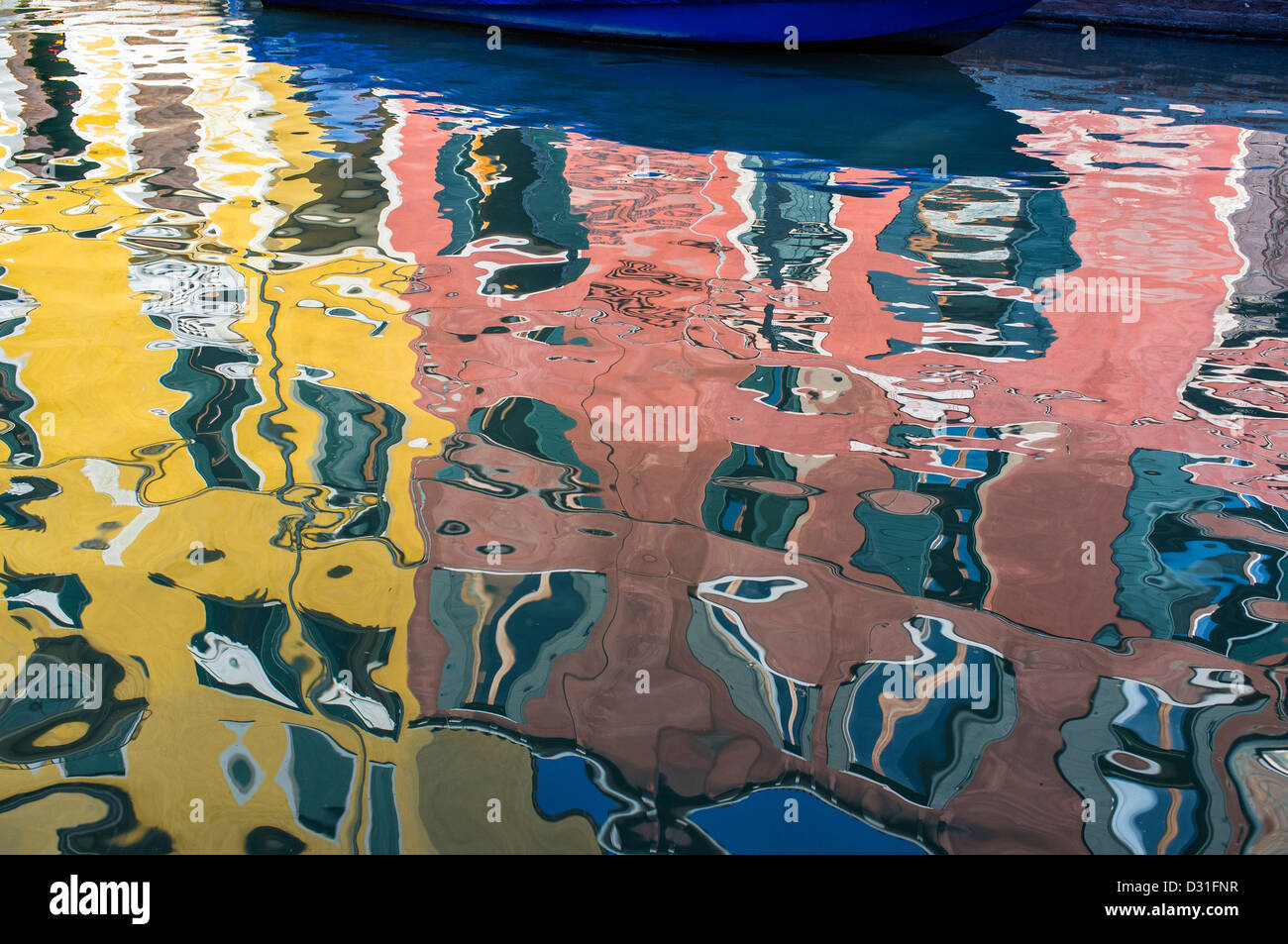 Colourful Canal Reflections of Buildings in Venice Stock Photo - Alamy