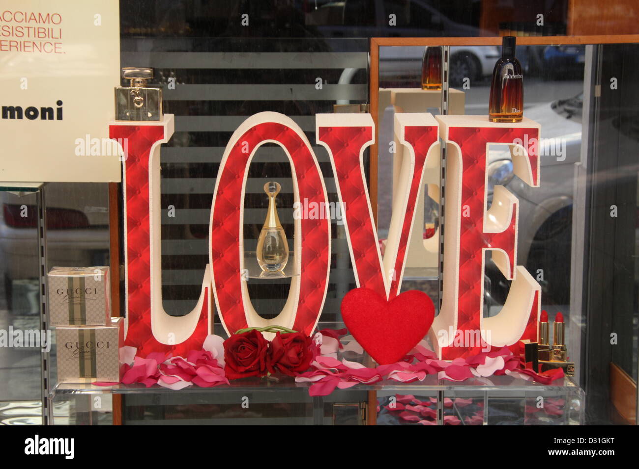 Valentine's Day Retail Display Ideas Retail Display, Candy, 60 OFF