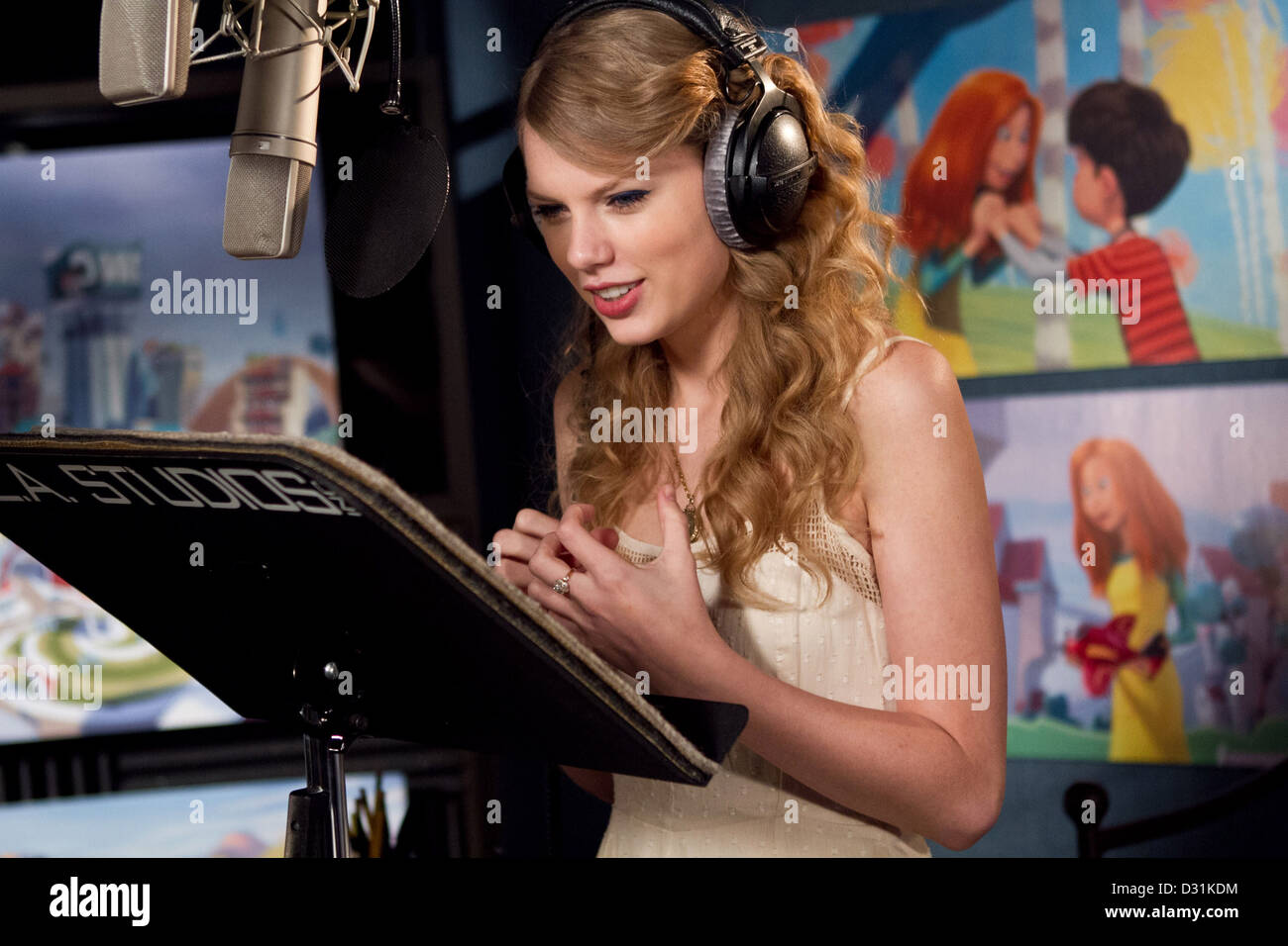 Taylor swift hi-res stock photography and images - Alamy