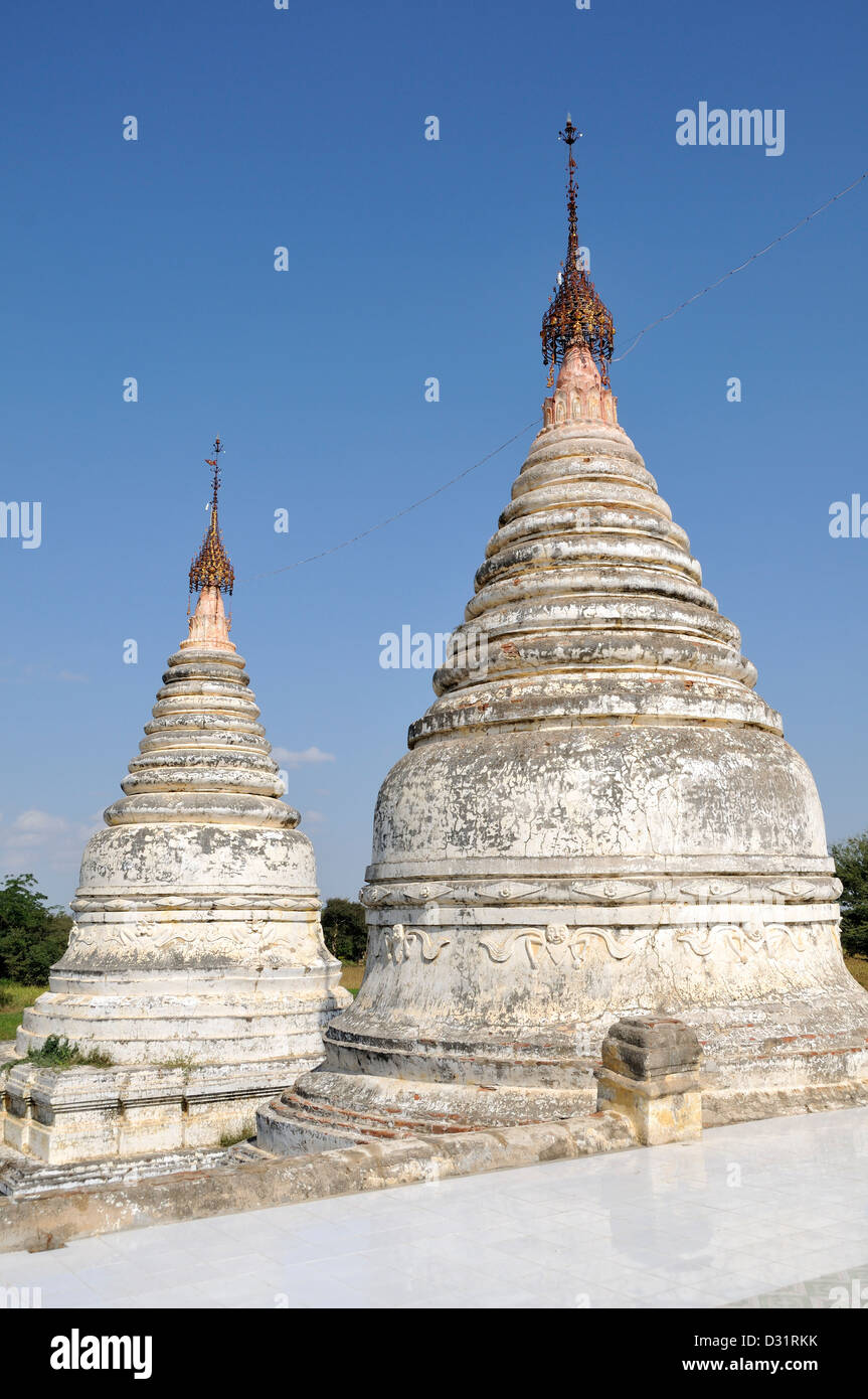 Minochantha Stupa Group, Bagan, Myanmar Stock Photo