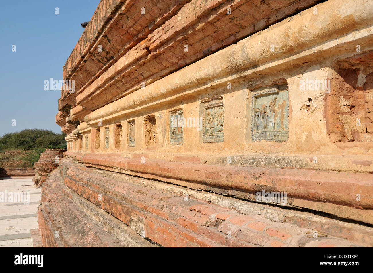 Mingalazedi Pagoda with glazed terra cotta tiles, Bagan, Myanmar Stock Photo