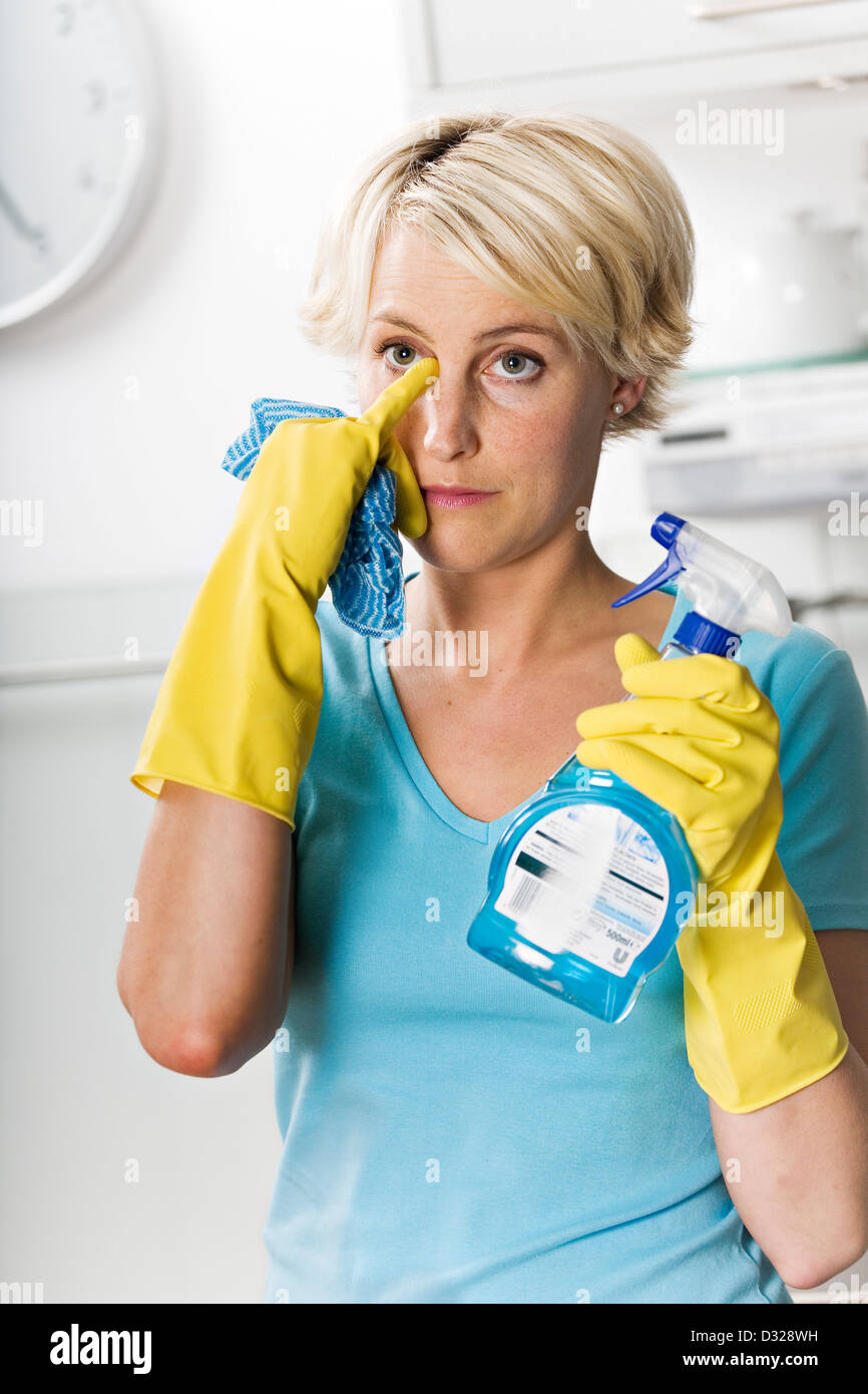 Wiping eye gloves hires stock photography and images Alamy