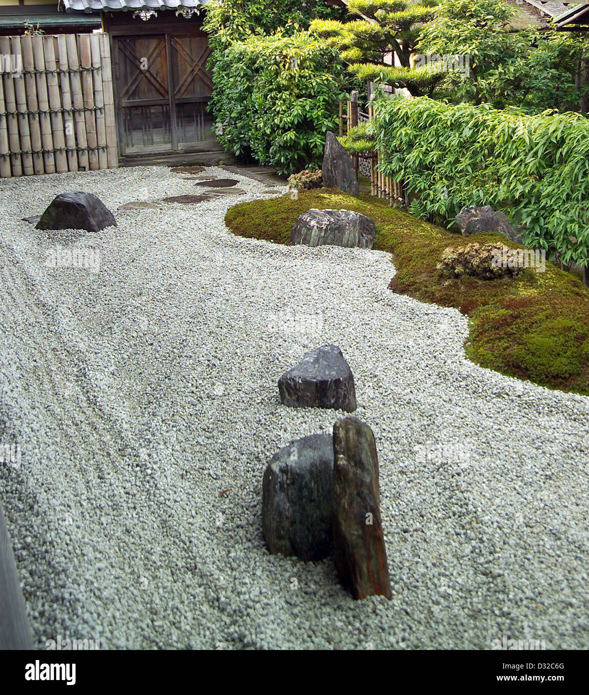 Garden of the Cross at Zuiho-in, a subsidiary temple of Daitoku-ji, Kyoto, Japan. Stock Photo