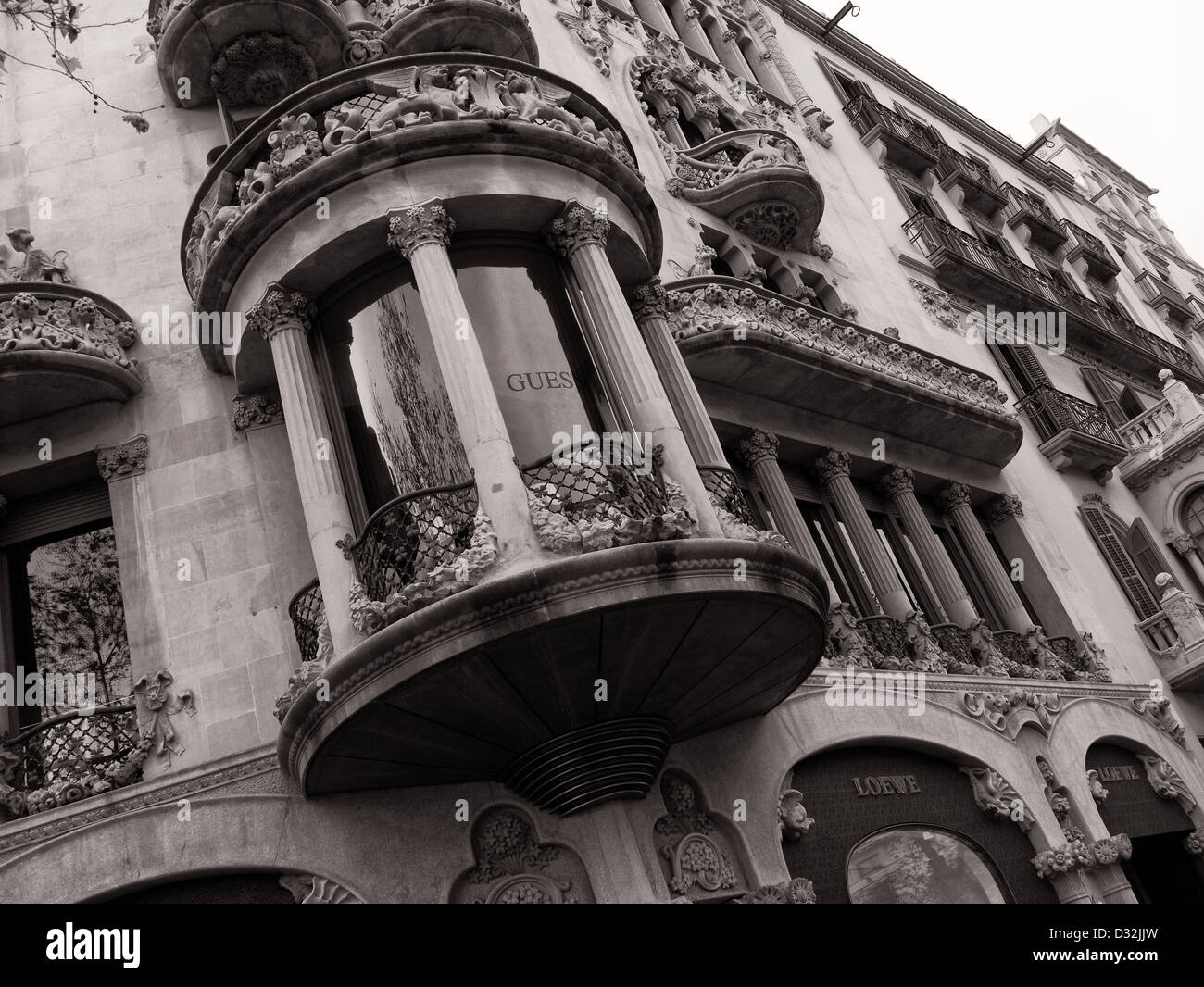 Casa Lleó i Morera i Passeig de Gracia shopping street designed by Lluís Domènech i Montaner in 1902 Stock Photo