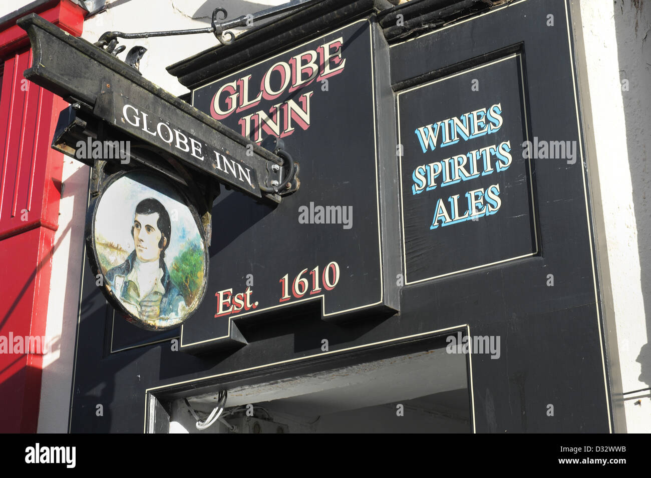 Globe Inn pub sign, Dumfries - where Robert Burns wrote many of his poems Stock Photo