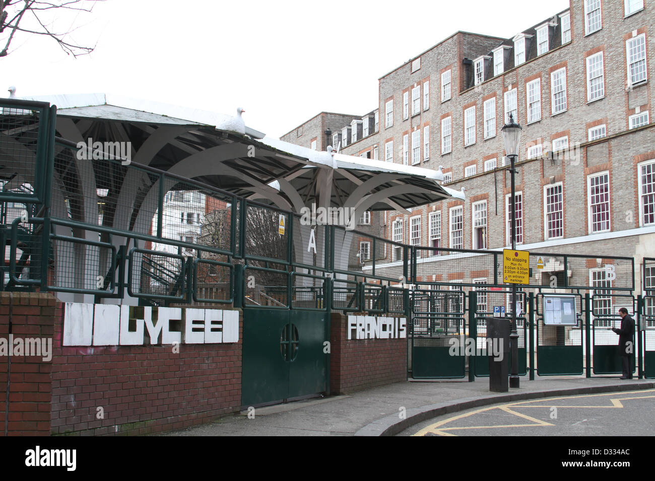 Charles de gaulle lycee hi-res stock photography and images - Alamy