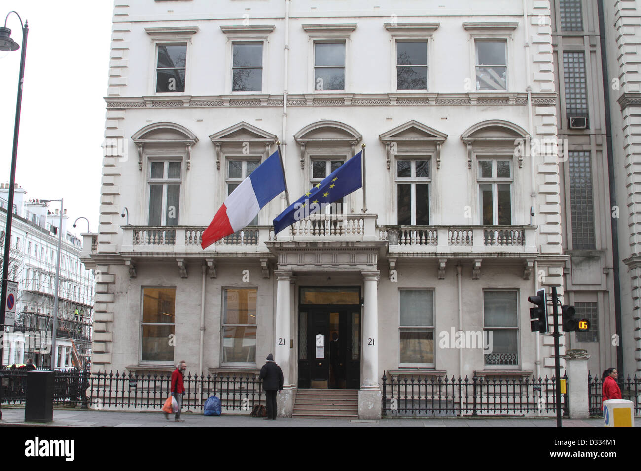 French consulate general in the uk hi-res stock photography and images -  Alamy