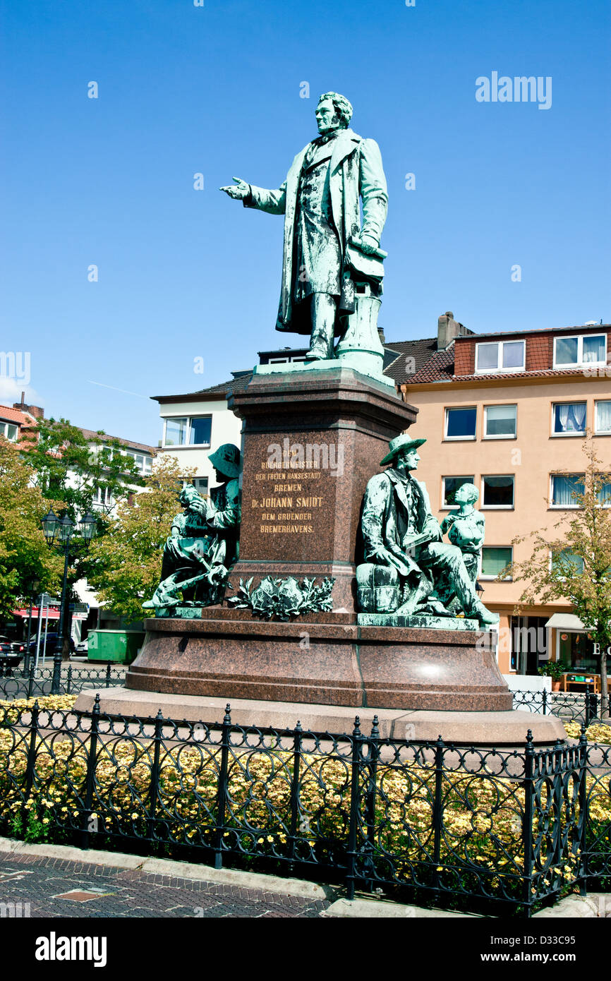 Statue of Johann Smidt, Founder of Bremehaven, Germany Stock Photo - Alamy