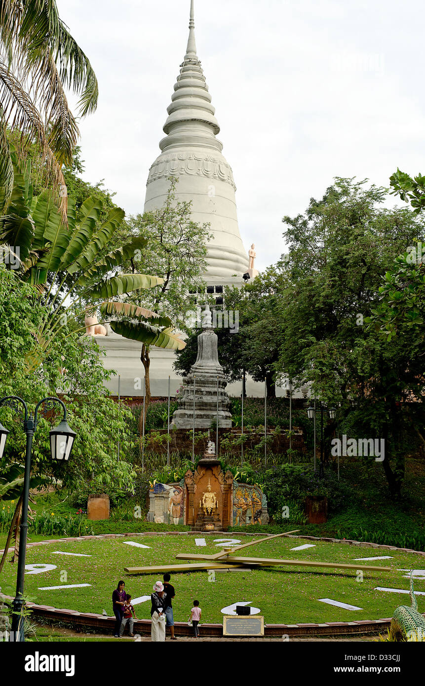 Wat Phnom shrine,Phnom Penh,Cambodia Stock Photo