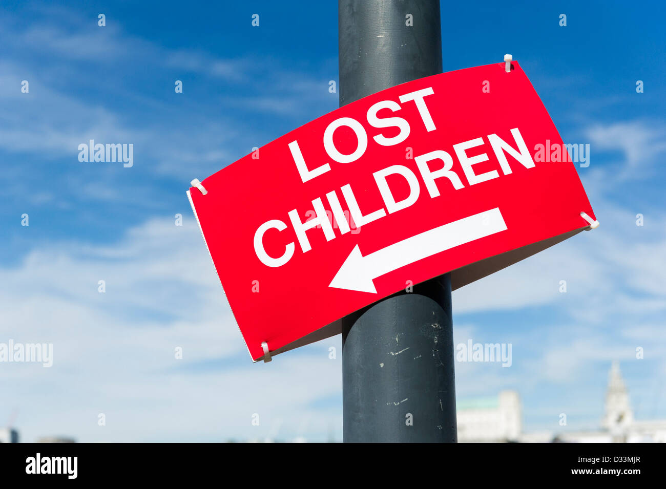 Lost child meeting point hires stock photography and images Alamy