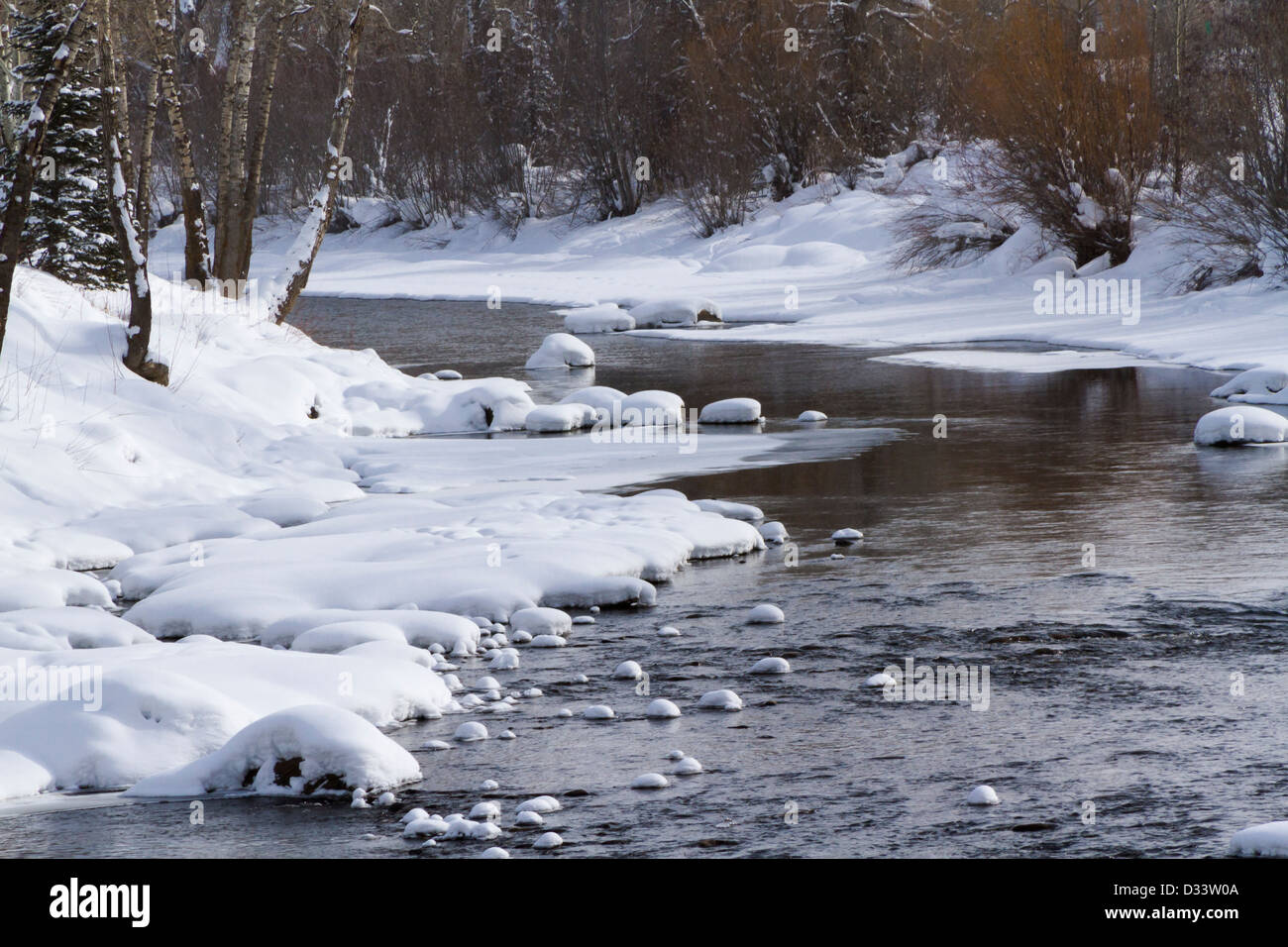 Rocky frozen river bed hi-res stock photography and images - Alamy