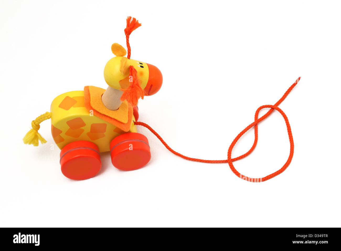 wooden giraffe pull toy