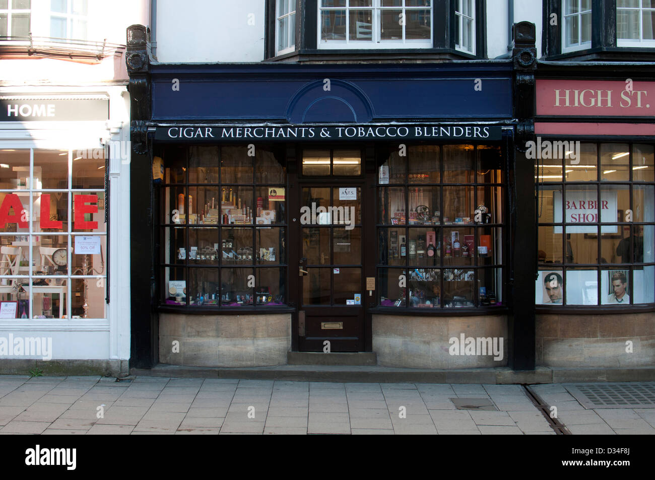 Tobacconist shop, High Street, Oxford, UK Stock Photo Alamy