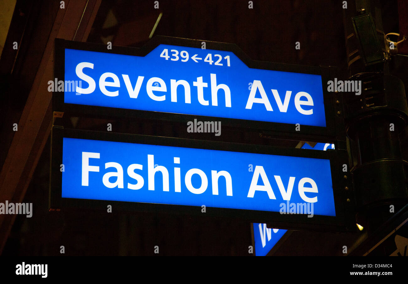 New York City street signs Stock Photo - Alamy