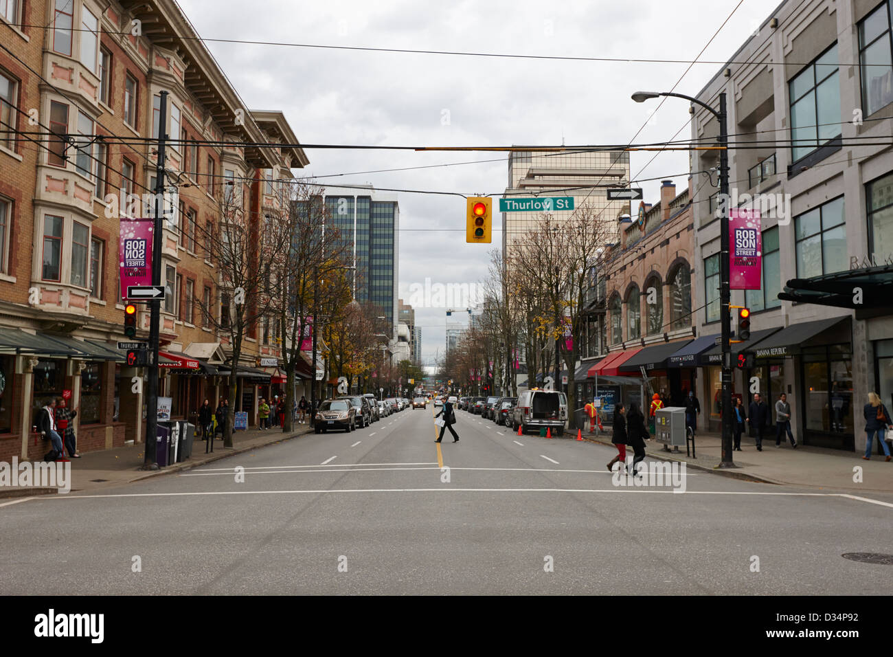 Robson Street in Vancouver - Main Shopping Mile in the City - VANCOUVER -  CANADA - APRIL 12, 2017 Editorial Image - Image of sightseeing, people:  93446555