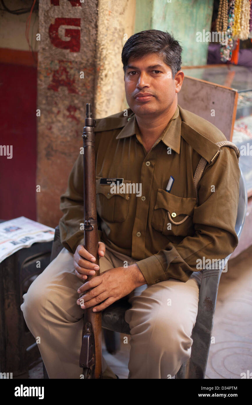 Police in uniform india hi-res stock photography and images - Alamy