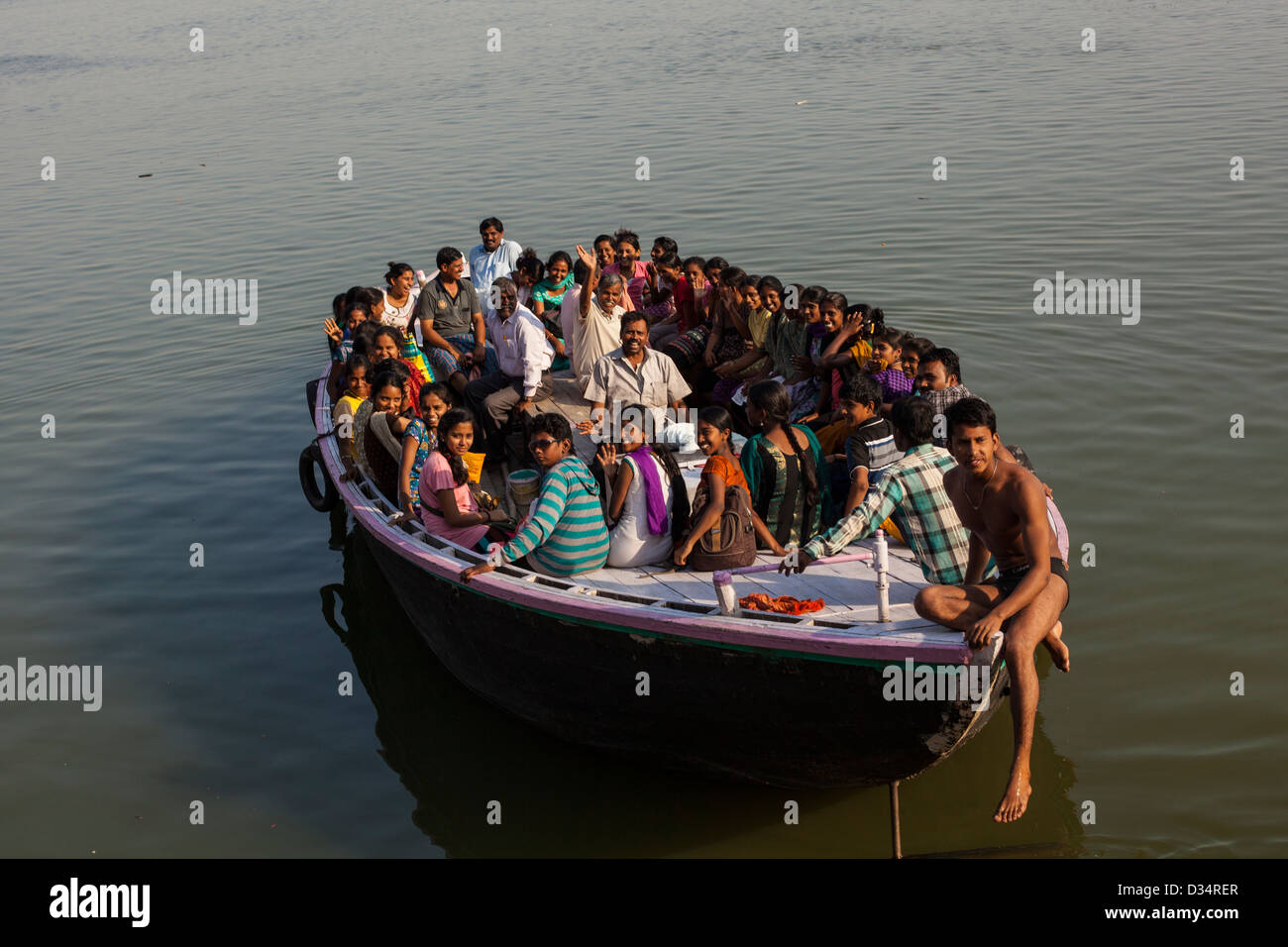 boat full of people, Varanasi, India Stock Photo - Alamy