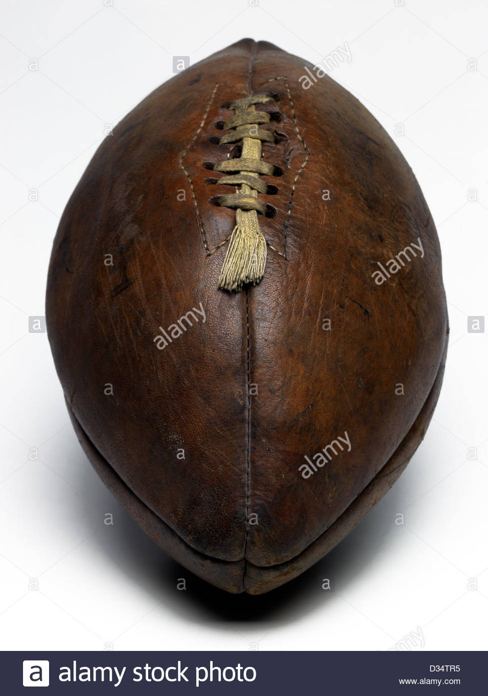 Old Rugby Ball Stock Photos & Old Rugby Ball Stock Images Alamy