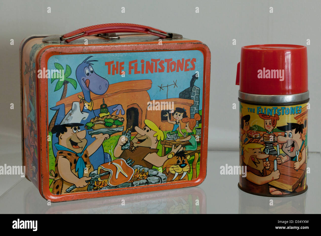 Vintage Flintstones Lunchbox and Thermos bottle - circa 1962 Stock Photo