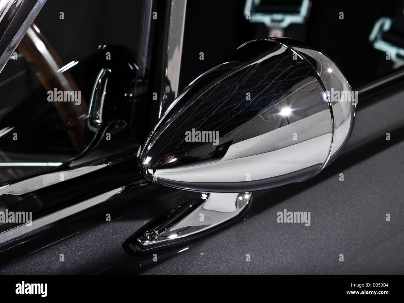 Classic vintage, wing mirror on the Shelby Mustang GT350 Stock Photo