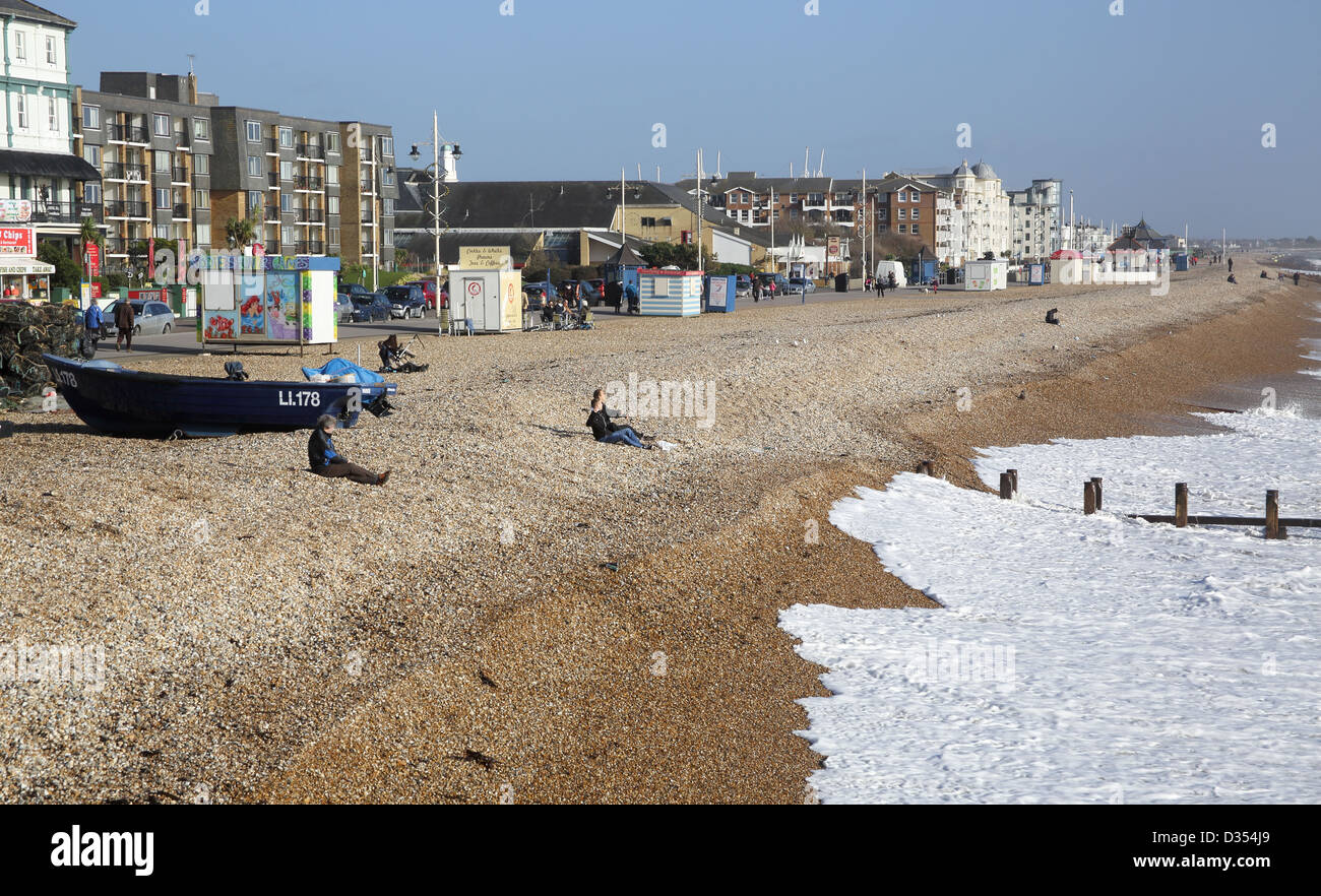 the seafront at bognor regis on the sussex coast Stock Photo Alamy