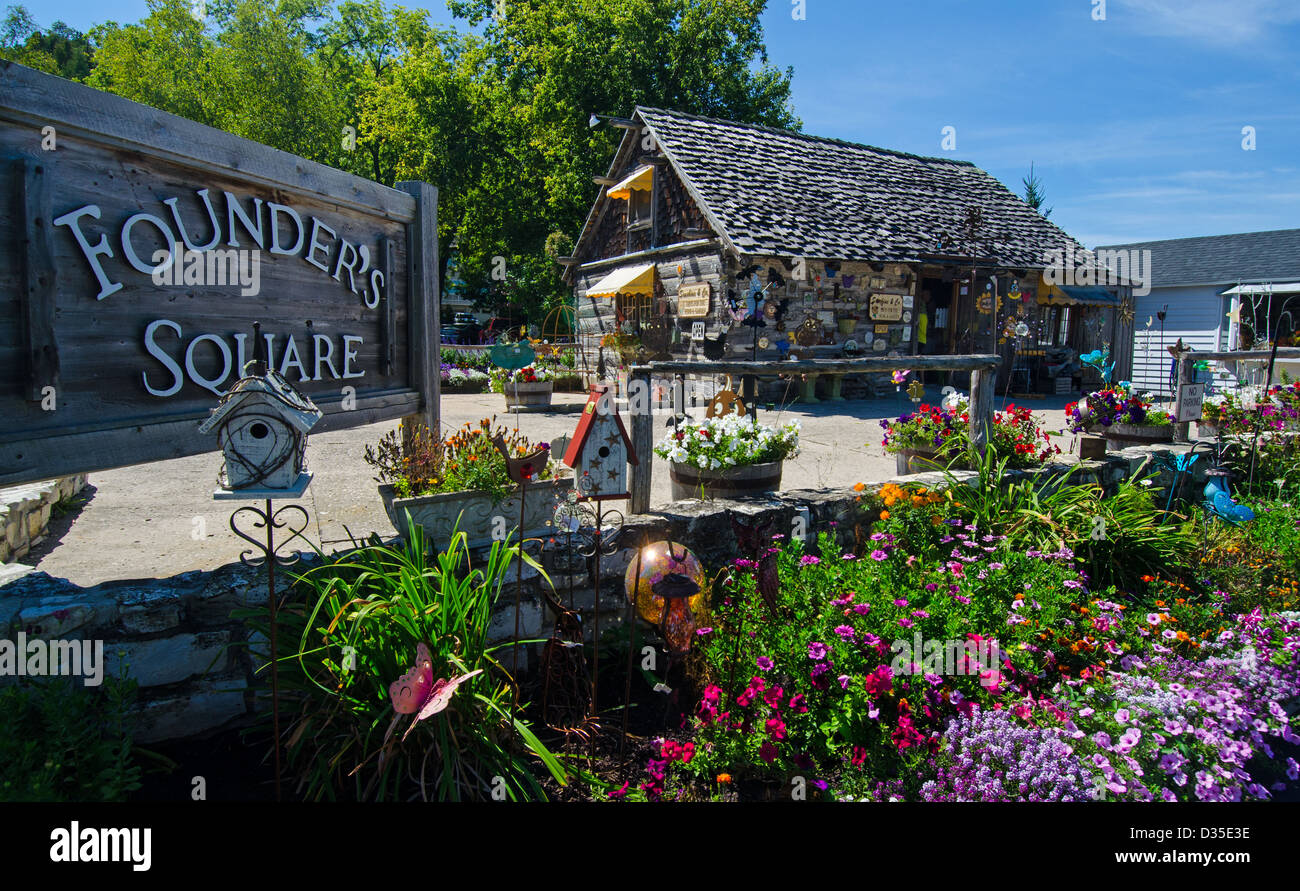Founder S Square Is A Unique Shopping Mall In The Door