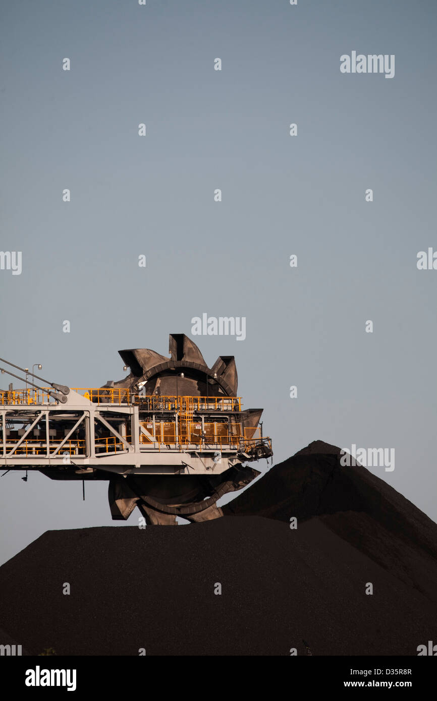 The giant Kooragang Coal Loader stockpiles millions of tons of coal for