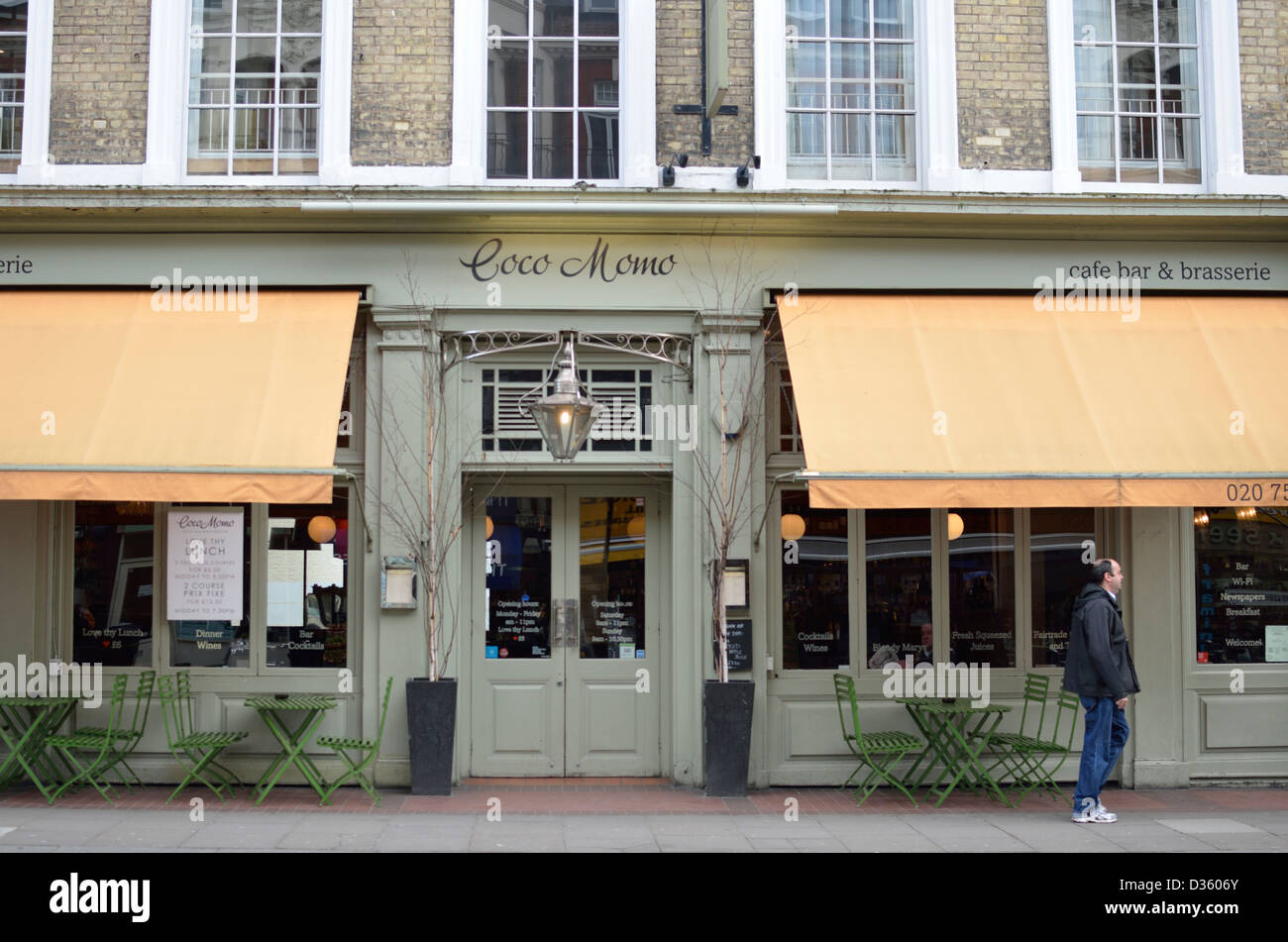 Coco Momo cafe bar, Gloucester Road, Kensington, London, UK Stock Photo