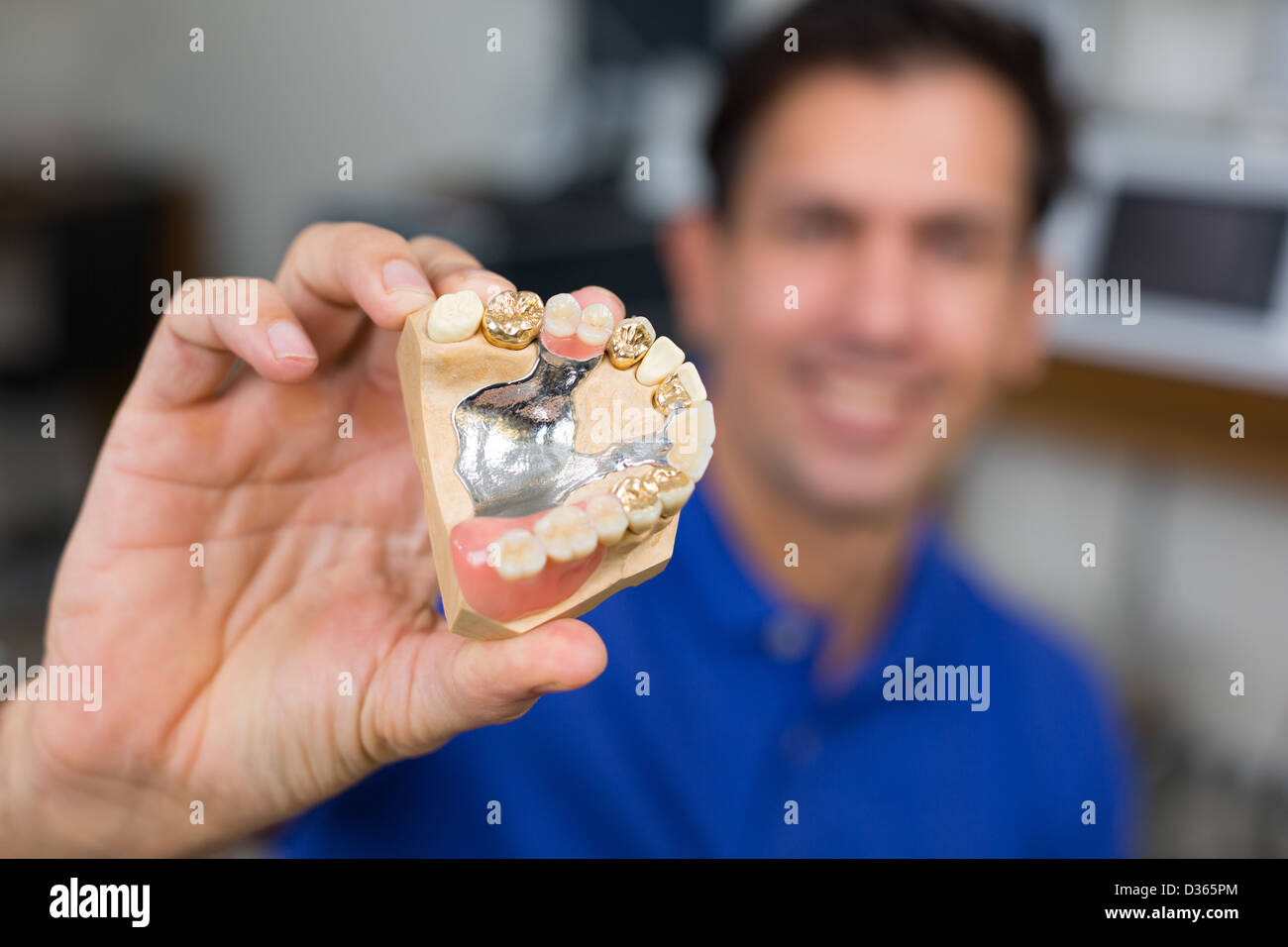 пенсия зубных техников