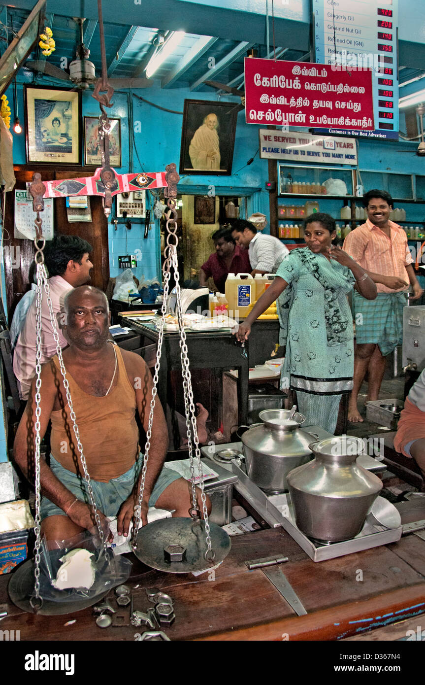 Bazaar center old market Chennai ( Madras ) India Tamil Nadu Stock Photo Alamy