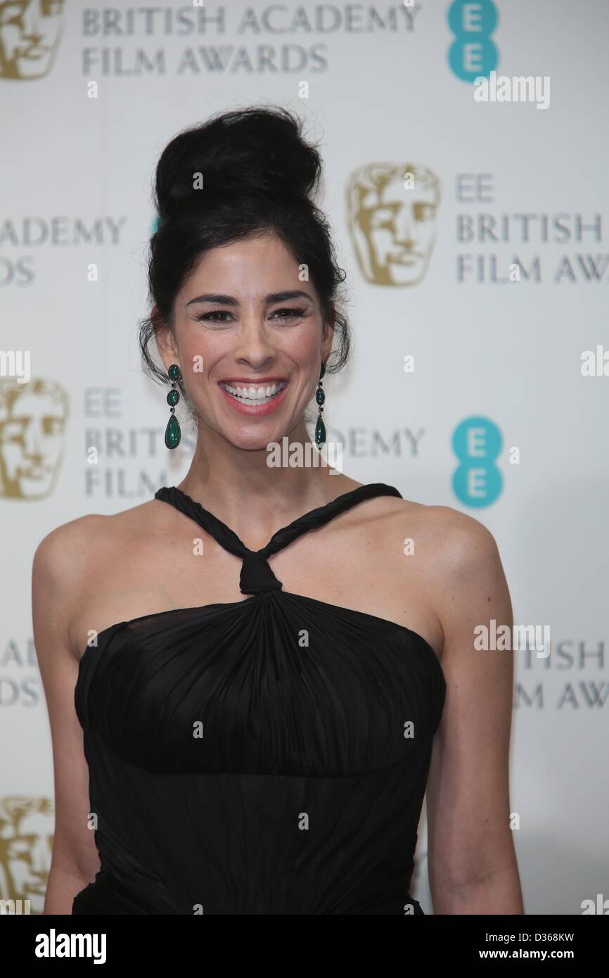 Actress Sarah Silverman arrives at the EE British Academy Film Awards at The Royal Opera House in London, England, on 10 February 2013. Photo: Hubert Boesl Stock Photo