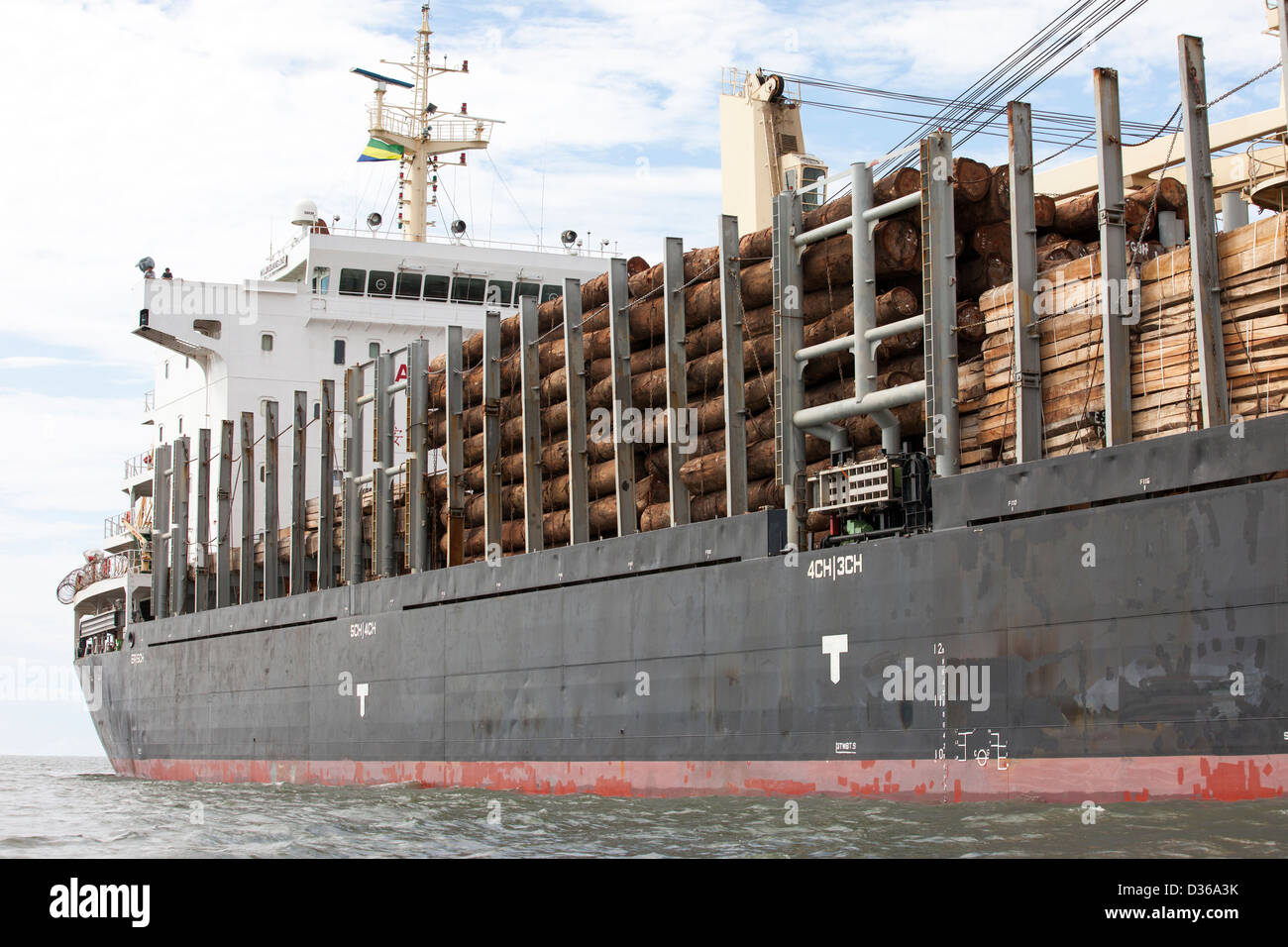 Timber ship hires stock photography and images Alamy
