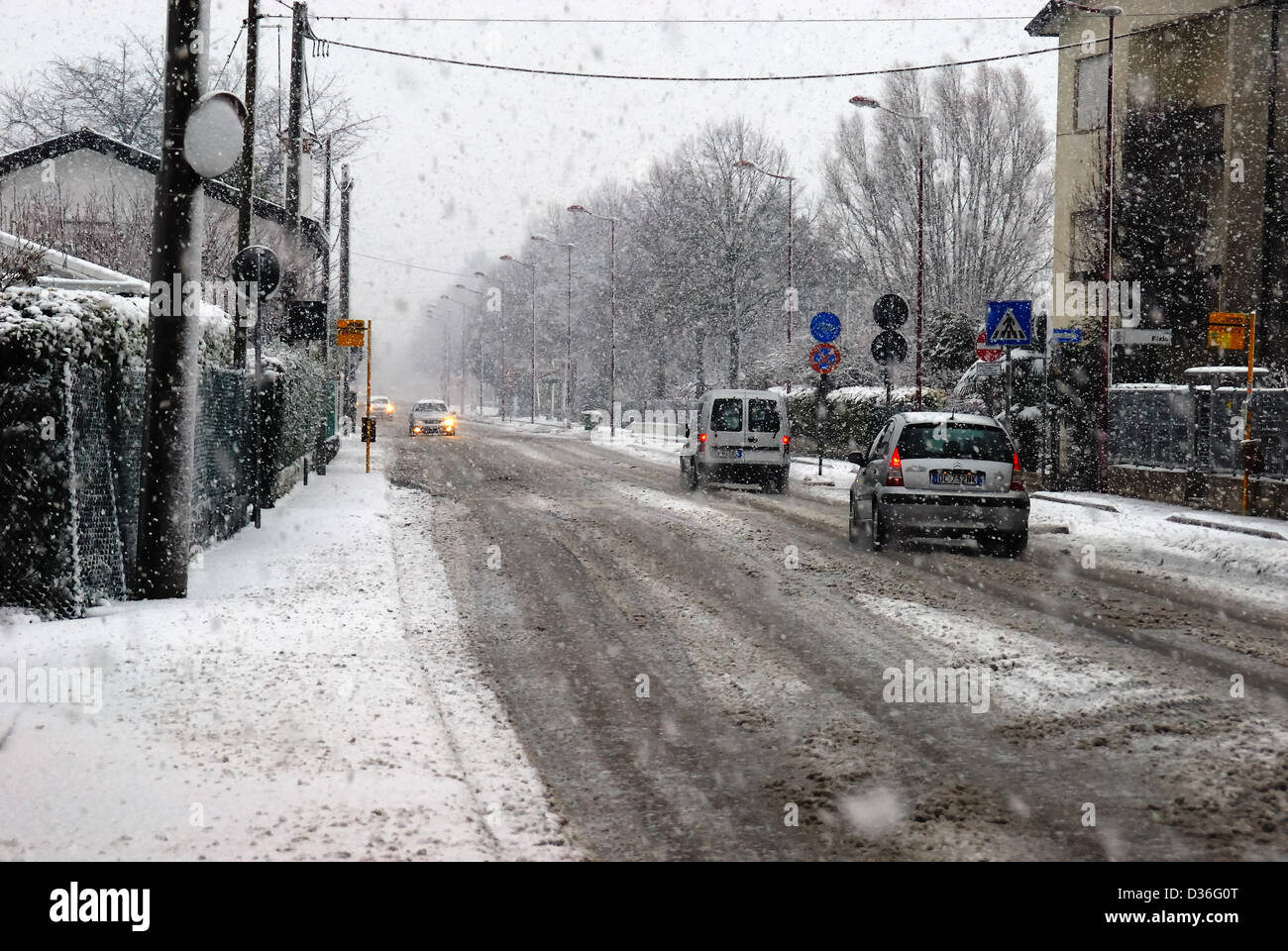Padua, Veneto. Italy. 11th Feb, 2013.   A snowstorm hits Padua in Northern Italy. Stock Photo