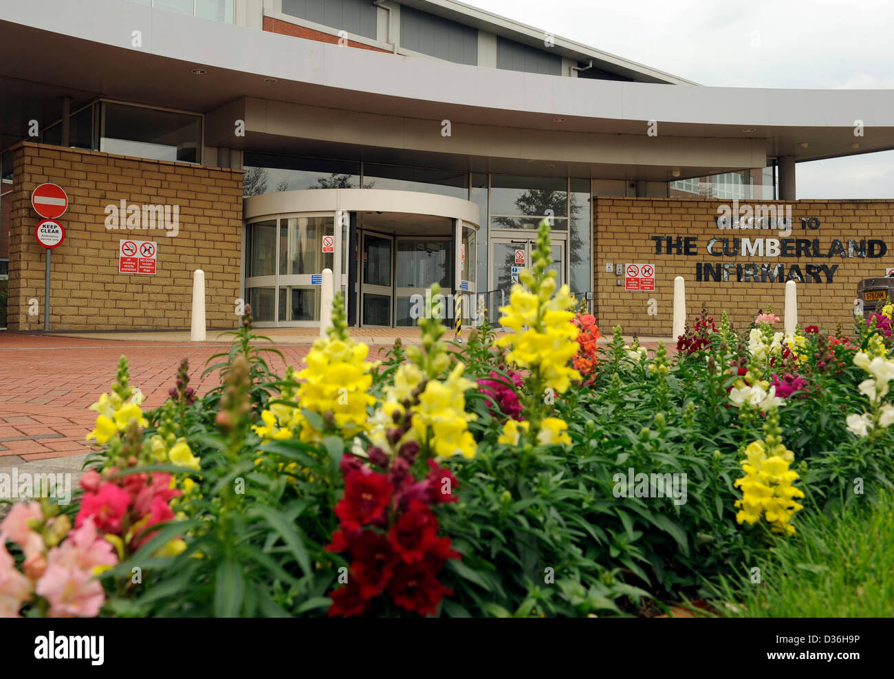 FILE PIC: The Cumberland Infirmary in Carlisle, run by the North Cumbria University Hospitals NHS Trust. NHS medical director Sir Bruce Keogh has announced an investigation into the trust and eight other trusts over high death rates at the organisations. Sir Bruce had identified an initial list of five organisations that had for two years been outliers on the Summary Hospital-level Mortality Indicator (SHMI). The list now stands at 14. Stock Photo