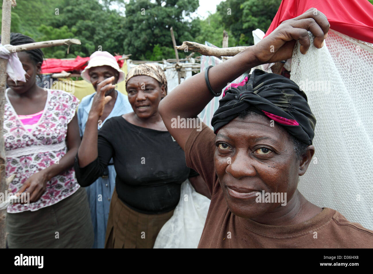 Leogane, Haiti, refugees at a refugee camp Stock Photo Alamy