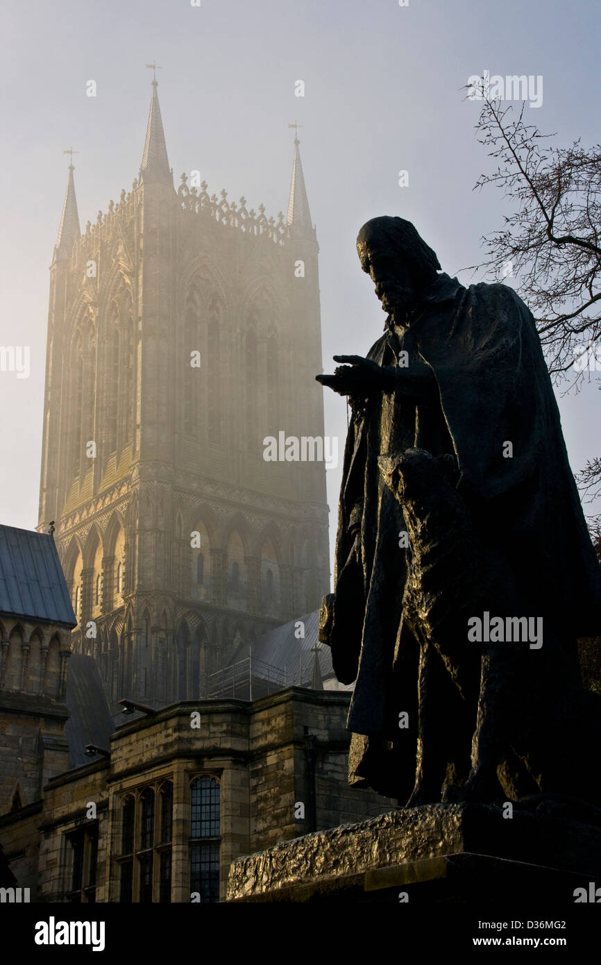 Sculpture lincoln cathedral england hires stock photography and images