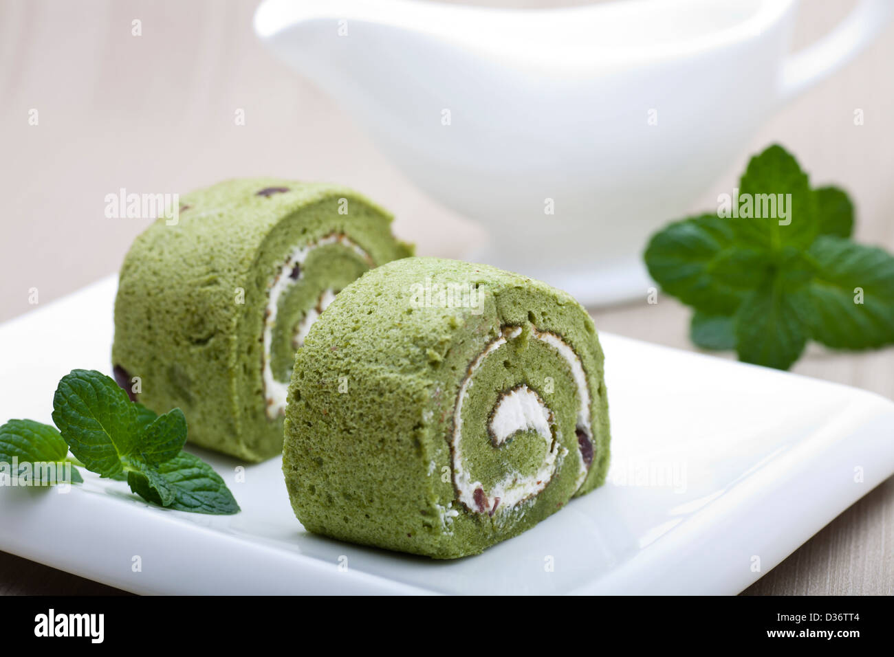 Matcha Cake High Resolution Stock Photography and Images Alamy