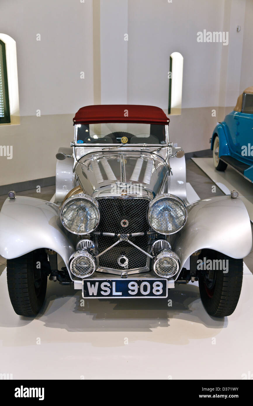 A collection of classic cars Stock Photo - Alamy