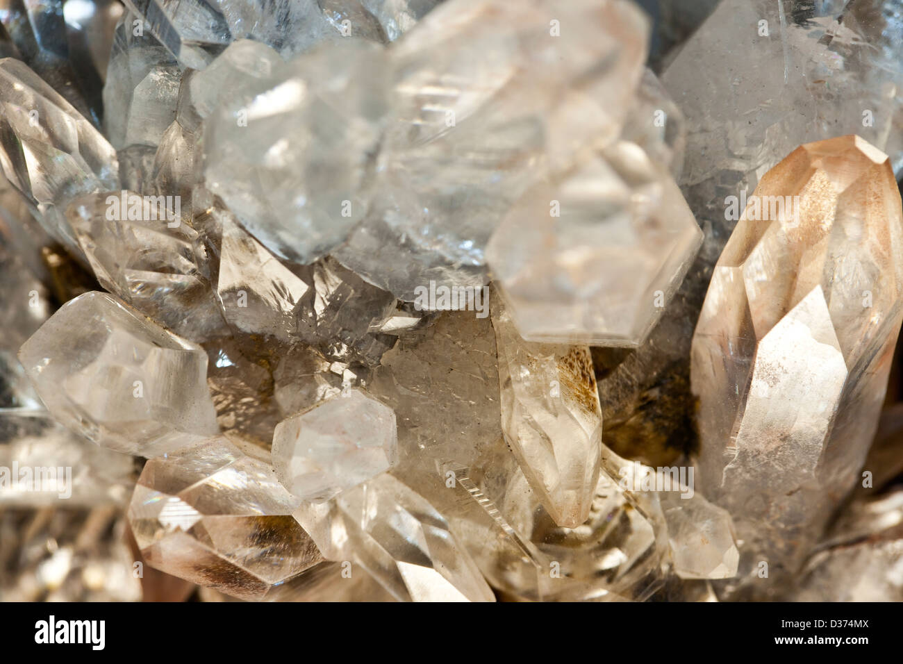 Crystallized quartz Mountain crystal Stock Photo Alamy