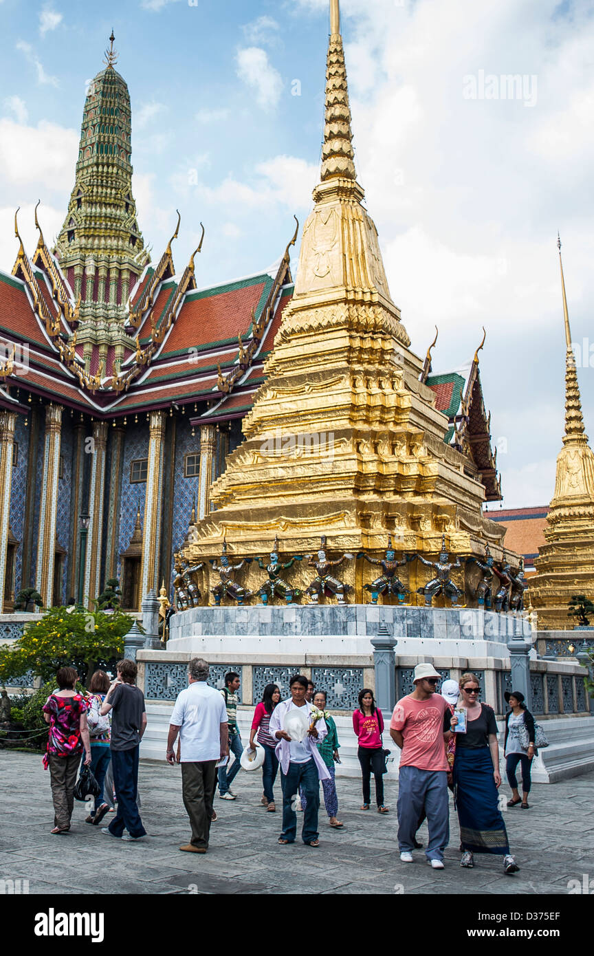BANGKOK - THAILAND: Grand Palace in Bangkok Stock Photo - Alamy