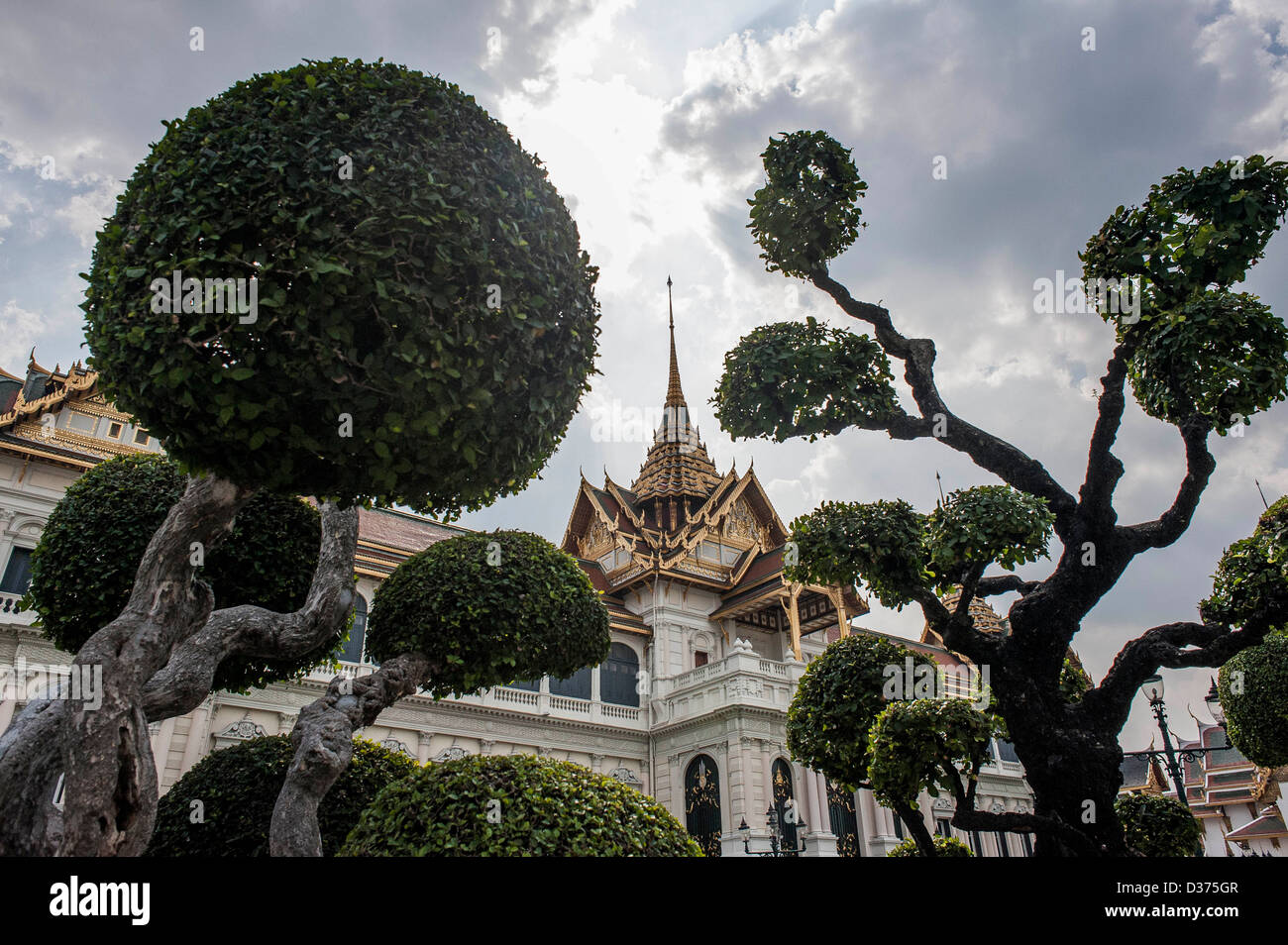 BANGKOK - THAILAND: View of the Grand Palace Stock Photo - Alamy